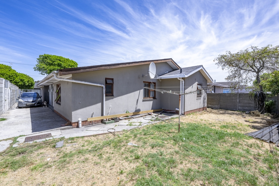 4 Bedroom Property for Sale in Townsend Estate Western Cape